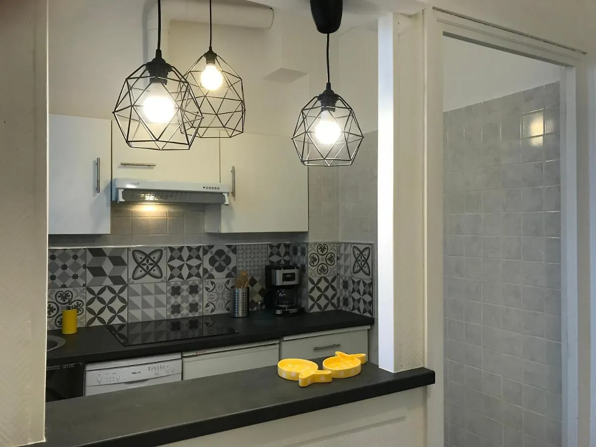Apartament Au Son Des Cigales Cassis 0*,