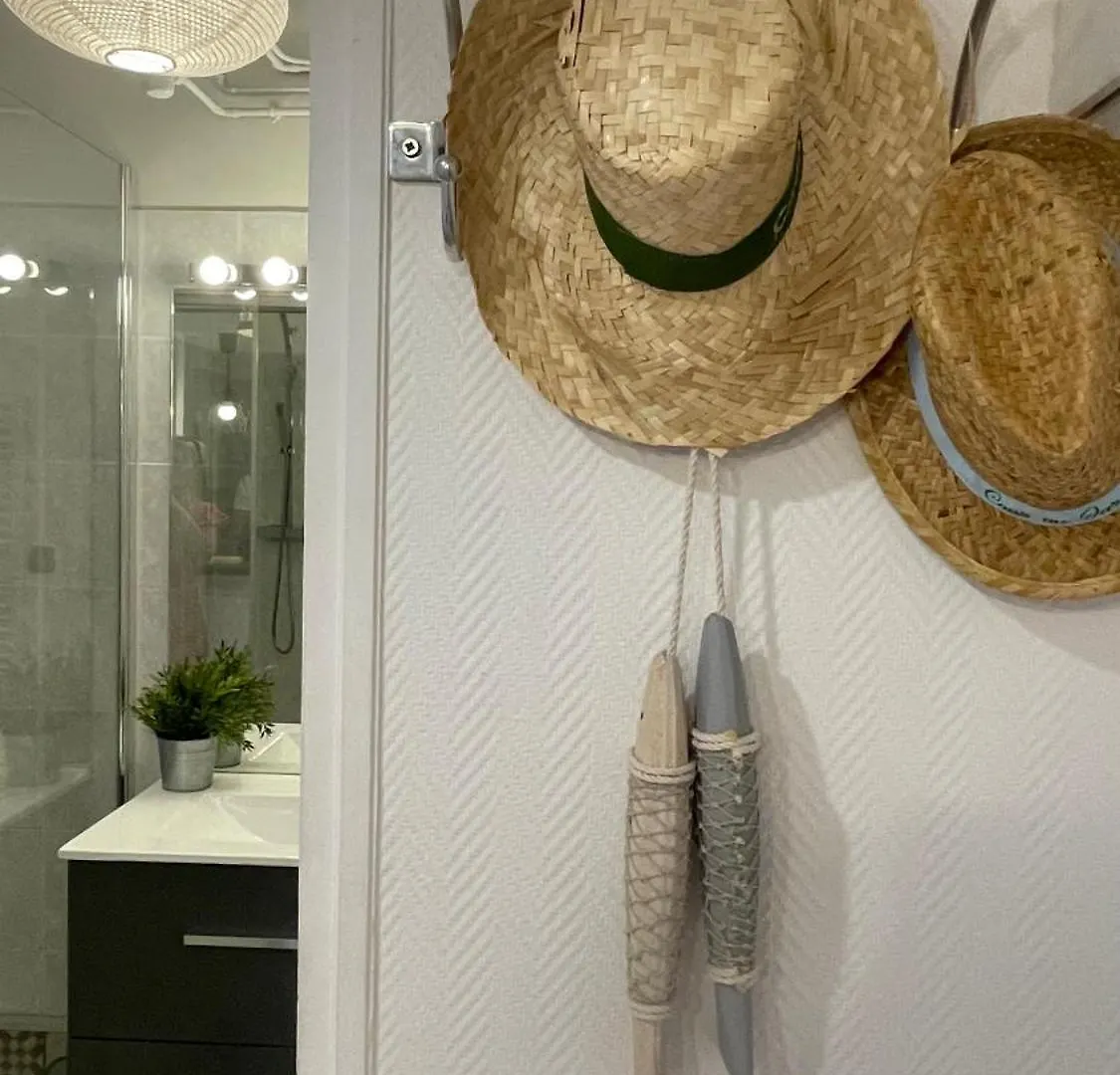 Apartament Au Son Des Cigales Cassis 0*,